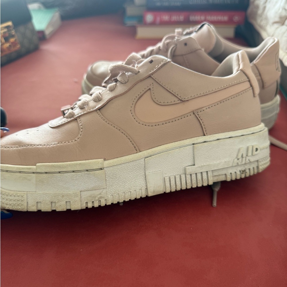 Nike Light Pink Pixels